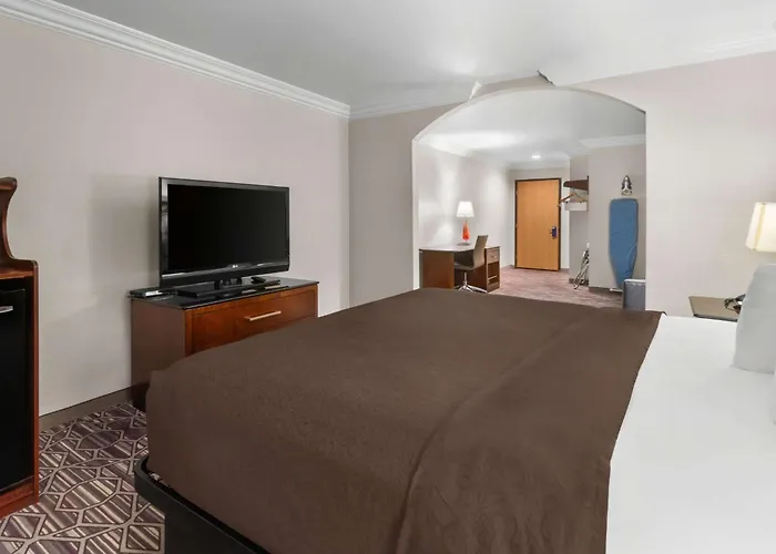 Surestay By Western Worth Benbrook Hotel Fort Worth