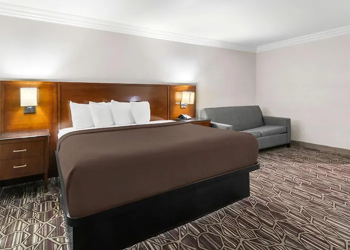Hotel Surestay By Western Worth Benbrook Fort Worth