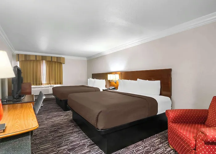 Surestay By Western Worth Benbrook Hotel
