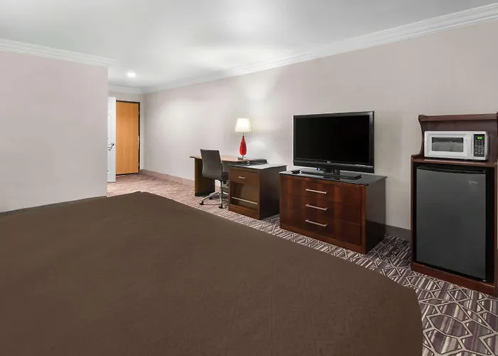 Surestay By Western Worth Benbrook Hotel Fort Worth