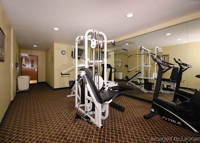 Surestay By Western Worth Benbrook Hotel 3*