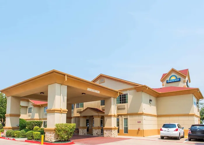 Hotel Surestay By Western Worth Benbrook 3*